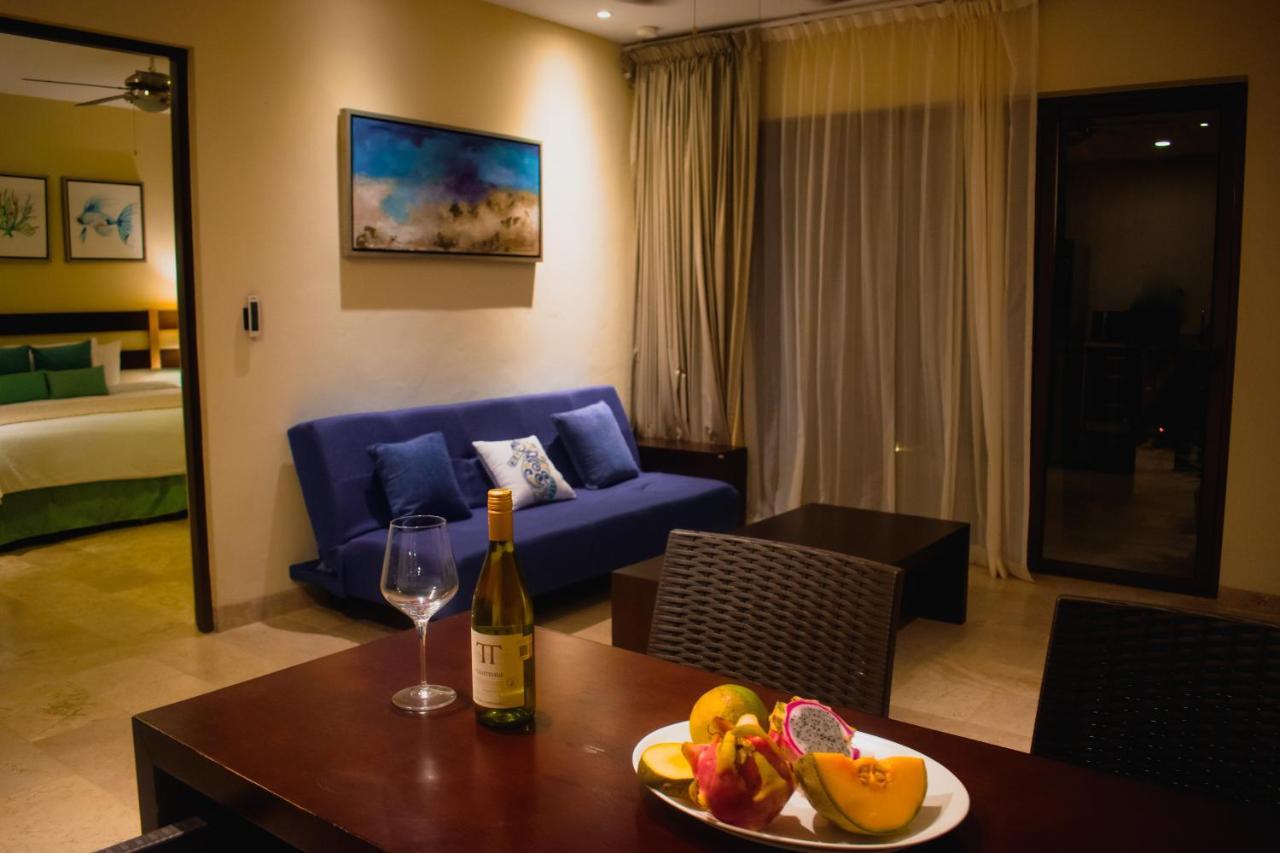 Villas Grand Marina Kinuh تيلشاك بويرتو المظهر الخارجي الصورة
