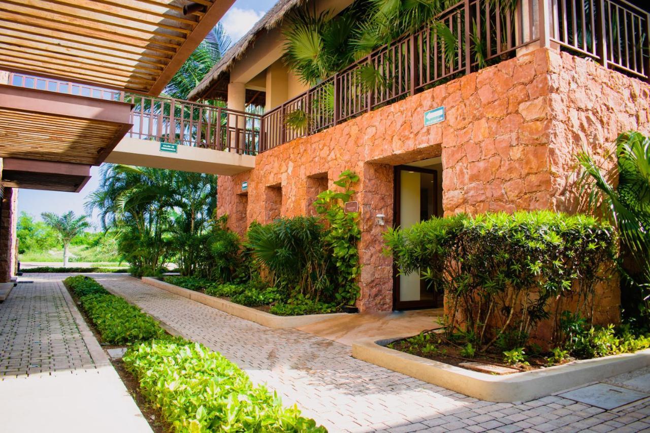 Villas Grand Marina Kinuh تيلشاك بويرتو المظهر الخارجي الصورة